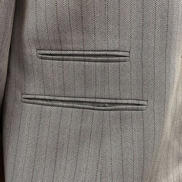 Le Suit Grey herringbone blazer - Picture 2 of 6